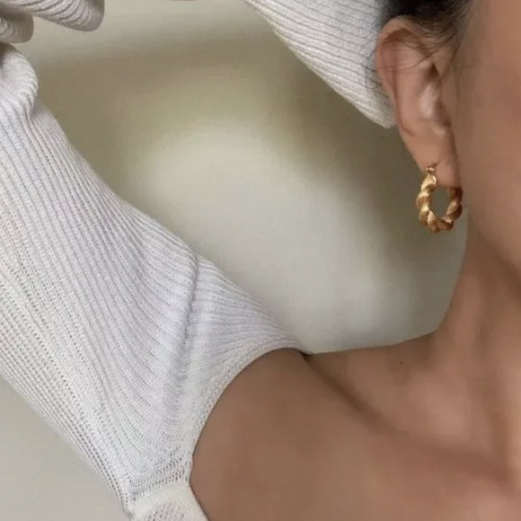 14K Gold Hoop Earrings